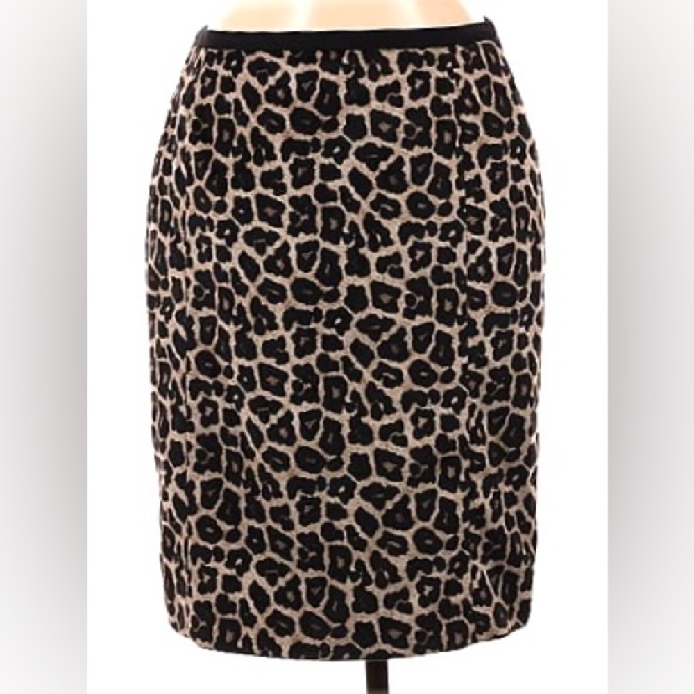 Liz Claiborne Leopard Print Pencil Skirt EUC Size 4